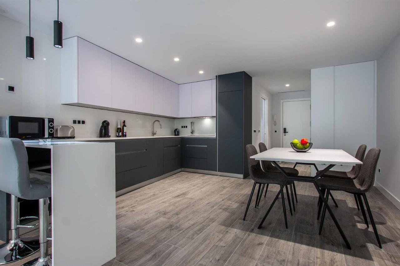 Apartamentos en Plaza de España Recién construidos Nerja Extérieur photo