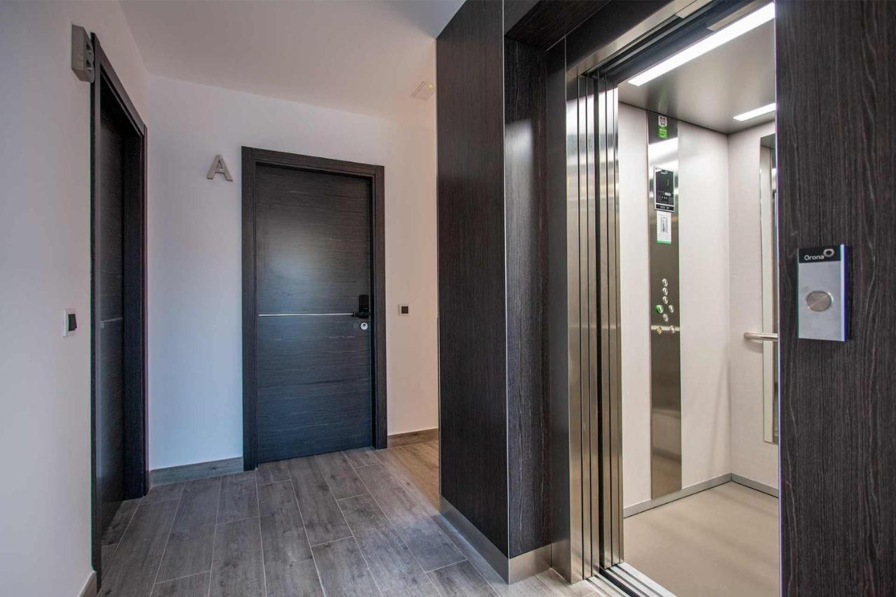 Apartamentos en Plaza de España Recién construidos Nerja Extérieur photo