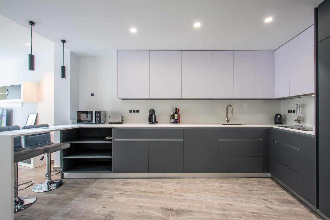 Apartamentos en Plaza de España Recién construidos Nerja Extérieur photo