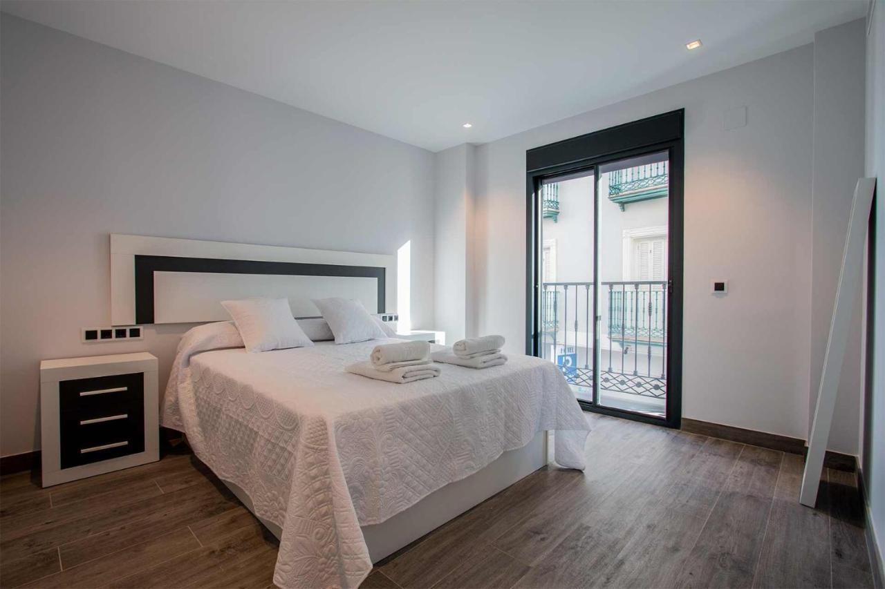 Apartamentos en Plaza de España Recién construidos Nerja Extérieur photo